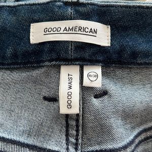 High waisted stretchy good American jeans